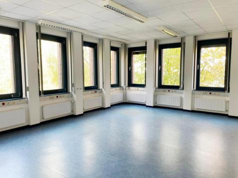 Bild... B�ro / Praxis Bochum