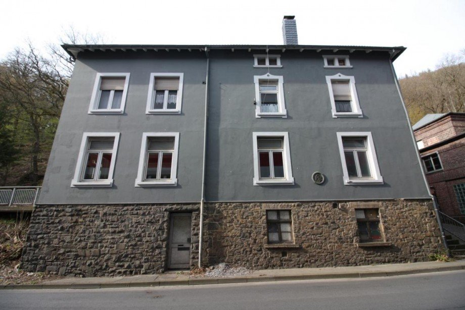 Bild... Mehrfamilienhaus Altena