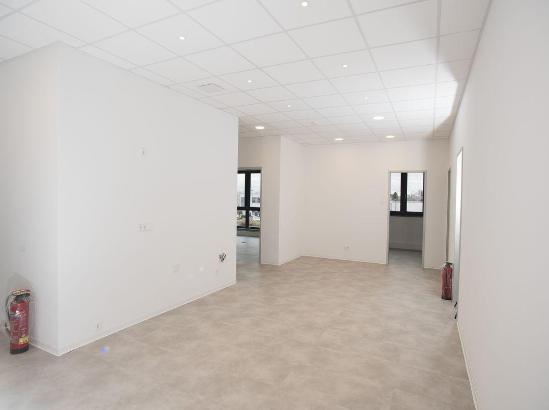 Bild... B�rofl�che H�rth