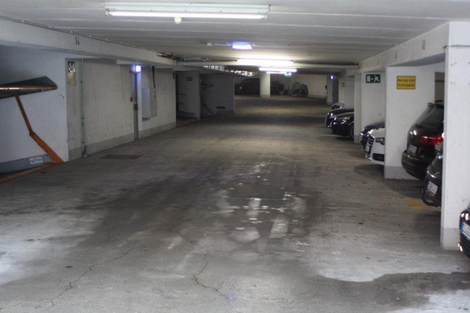 Bild... Parkhaus Erkrath