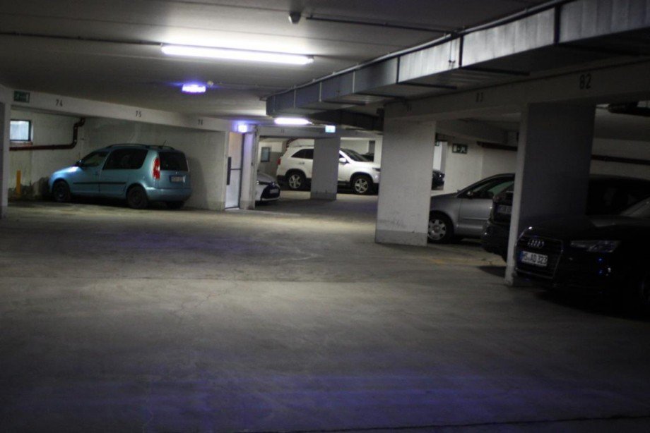 Bild... Parkfl�che Erkrath