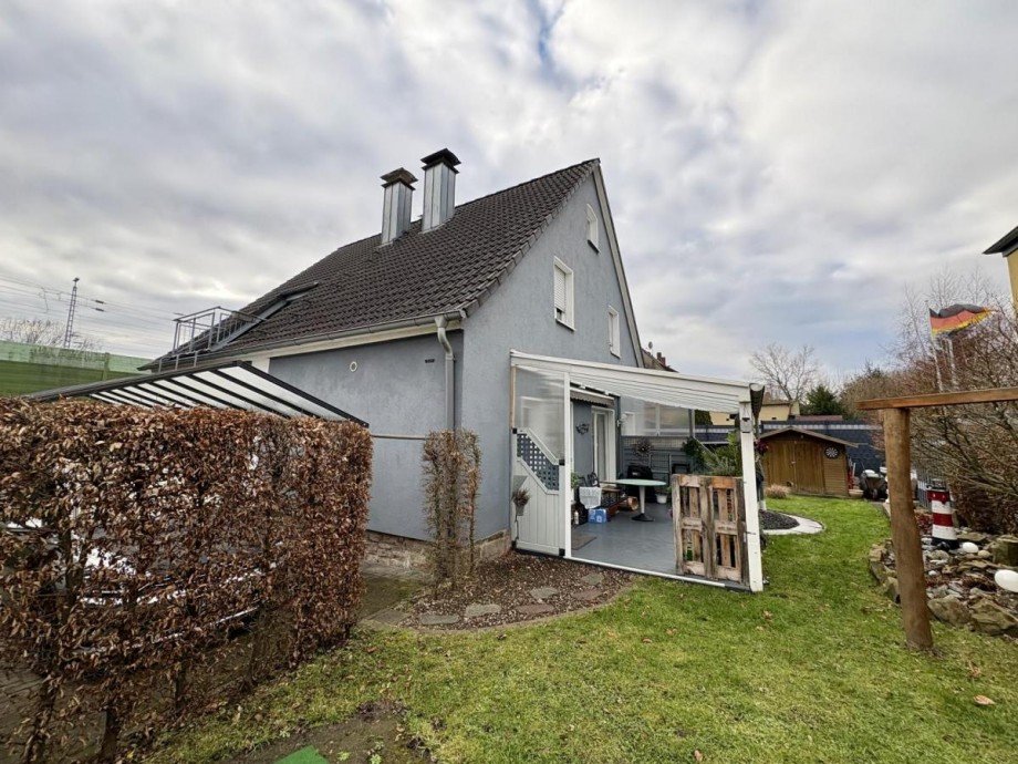 Bild... Zweifamilienhaus Schwerte