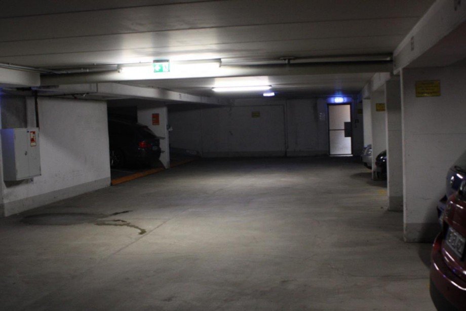 Bild... Parkhaus Erkrath