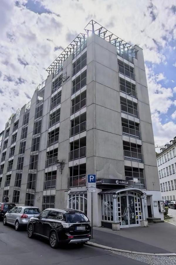Bild... Parkfl�che Kassel