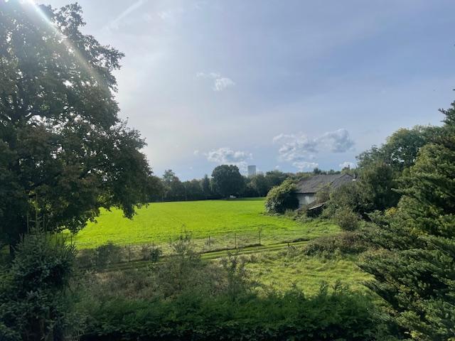 Bild... Zweifamilienhaus L�nen