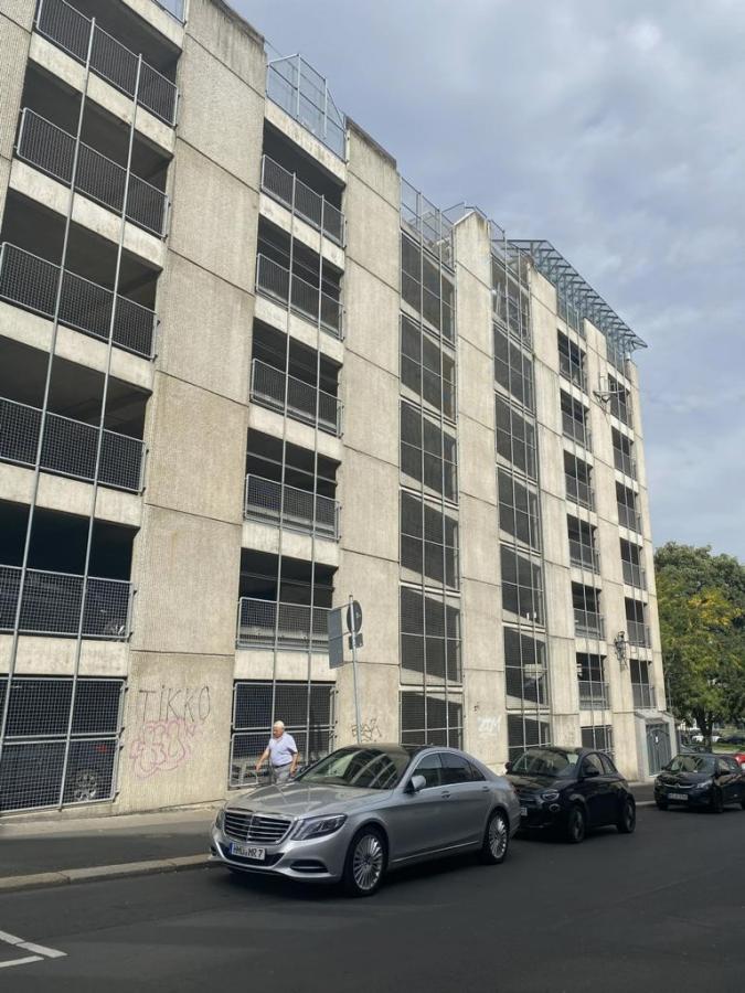 Bild... Parkhaus Kassel